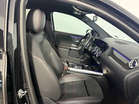 Used 2023 Mercedes-Benz GLA 35 AMG 4MATIC image 27