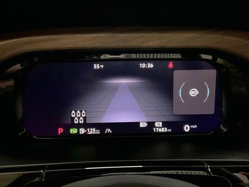 Used 2025 Volkswagen Atlas SE image 19