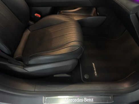 Used 2022 Mercedes-Benz EQS 580 4MATIC Sedan image 21