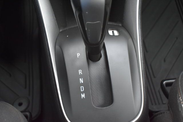 Used 2019 Chevrolet Trax LT AWD/4WD image 29