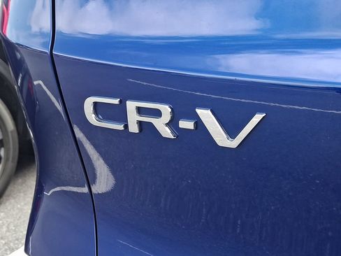 Used 2025 Honda CR-V EX image 9