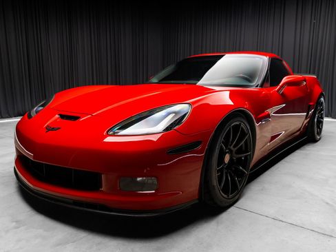 Used 2009 Chevrolet Corvette Z06 w/ Preferred Equipment Group RWD image 30