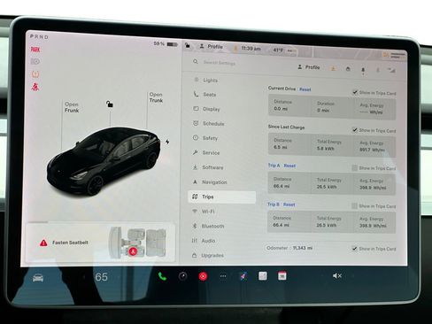 Used 2021 Tesla Model 3 Performance image 13