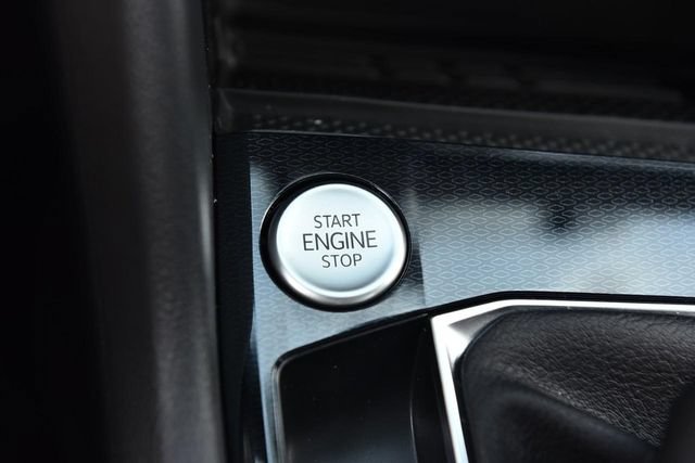 New 2026 Volkswagen Taos SE AWD/4WD image 16