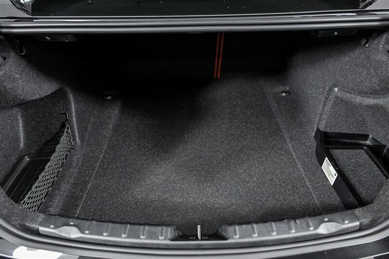 Used 2018 BMW M3 RWD image 12