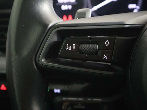 Used 2024 Porsche 911 Carrera S image 28