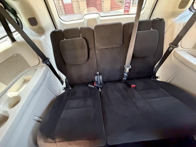 Used 2016 Dodge Grand Caravan SE w/ Quick Order Package 29E SE FWD image 47