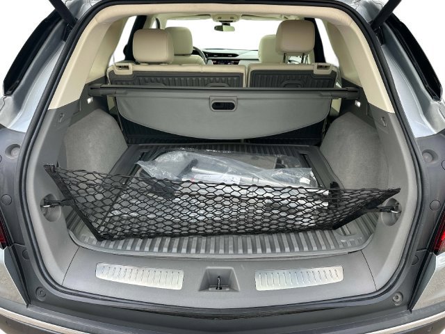 Used 2024 Cadillac XT5 Premium Luxury AWD/4WD image 11