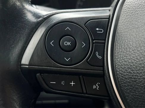 Used 2020 Toyota Corolla SE FWD image 28