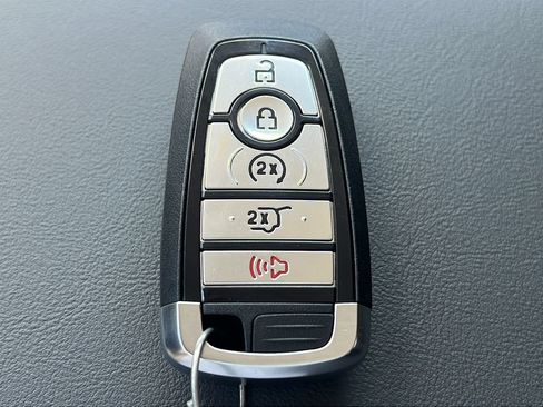 Used 2026 Ford Explorer Active w/ Active Comfort Package AWD/4WD image 27