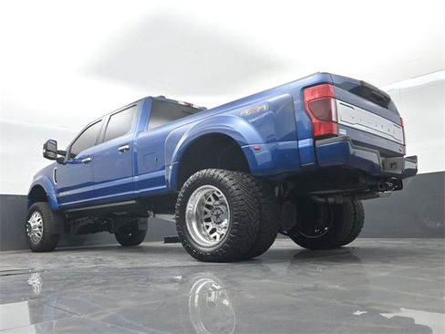 Used 2022 Ford F450 Limited image 55