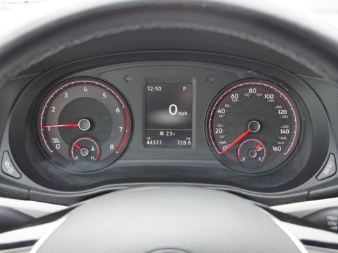 Certified 2020 Volkswagen Passat 2.0T SE image 22