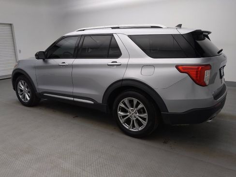 Used 2021 Ford Explorer Limited w/ Equipment Group 301A image 3