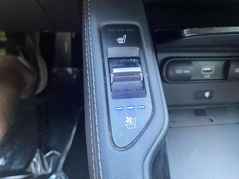 Used 2021 Kia Telluride EX w/ EX Premium Package image 23