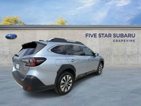 Certified 2025 Subaru Outback Touring AWD/4WD image 8