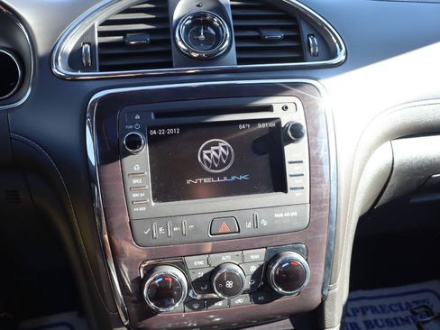 Used 2017 Buick Enclave Premium w/ Experience Buick Package AWD/4WD image 22