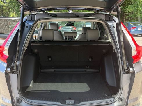Used 2017 Honda CR-V Touring image 9