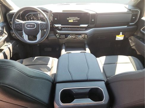 New 2025 GMC Sierra 2500 SLT w/ Texas SLT Premium Package image 13