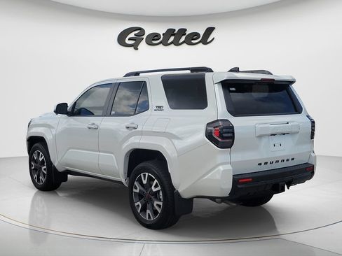 Certified 2026 Toyota 4Runner TRD Sport Premium w/ Tow Technology Package AWD/4WD image 7