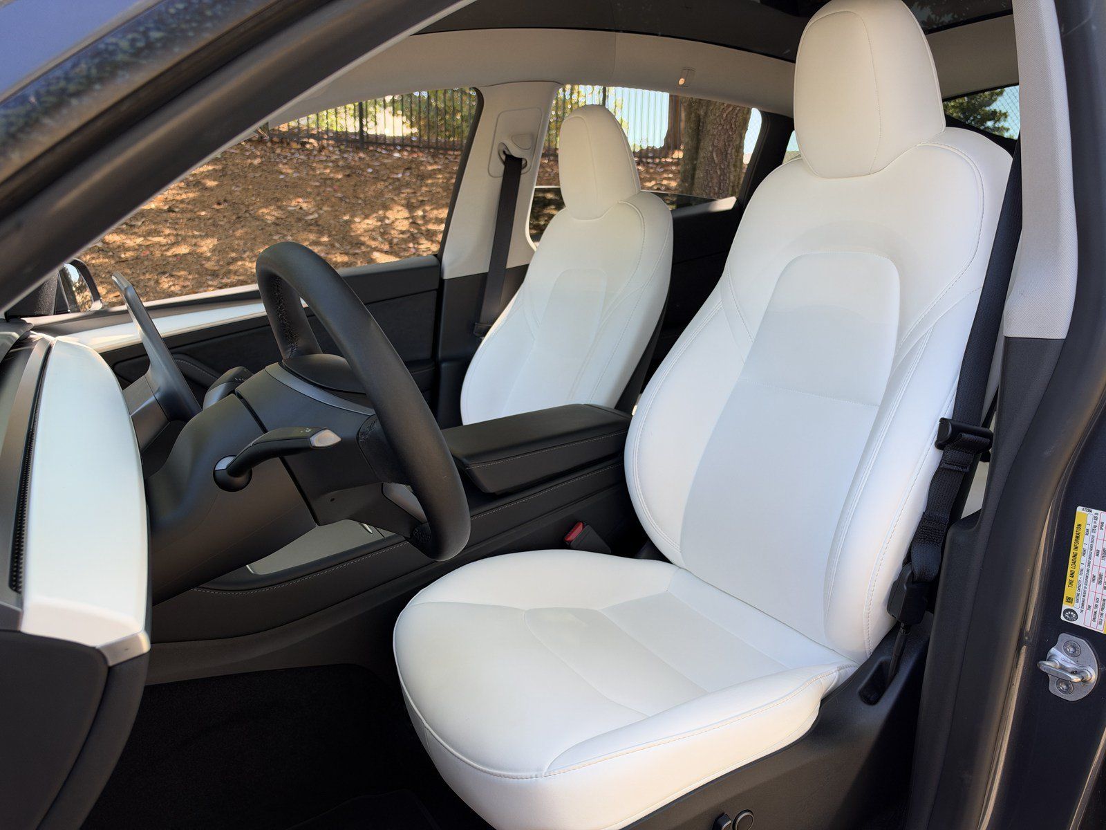 Used 2023 Tesla Model Y Performance AWD/4WD image 13