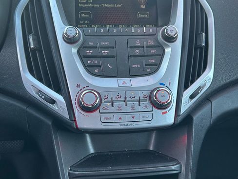 Used 2016 GMC Terrain SL image 13