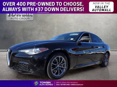 Used 2018 Alfa Romeo Giulia AWD image 1