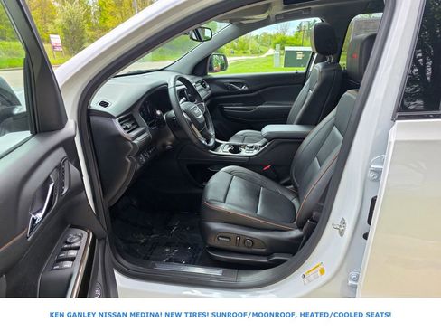 Used 2023 GMC Acadia AT4 w/ Technology Package AWD/4WD image 38