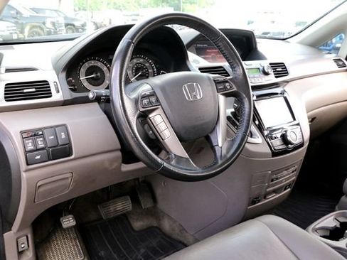 Used 2014 Honda Odyssey EX-L image 9