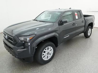New 2025 Toyota Tacoma SR5