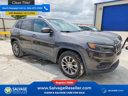 Used 2019 Jeep Cherokee Latitude Plus AWD/4WD image 5