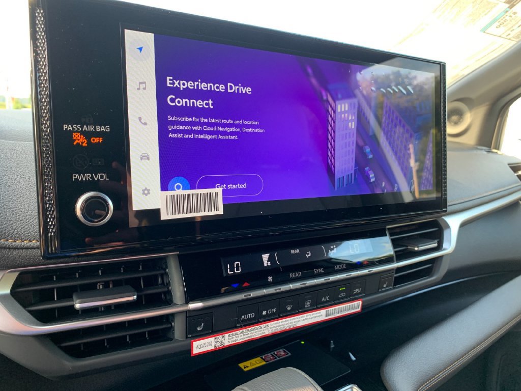New 2026 Toyota Sienna XLE Woodland Edition AWD/4WD image 21