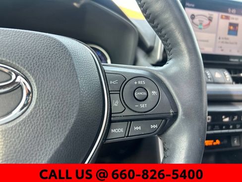 Used 2019 Toyota RAV4 XSE AWD/4WD image 13