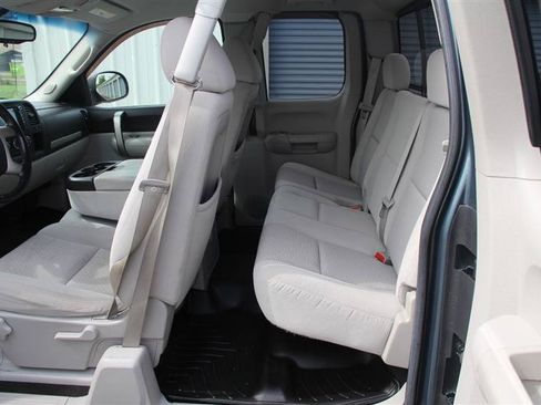 Used 2009 Chevrolet Silverado 1500 LT w/ Power Pack Plus AWD/4WD image 21