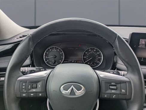 Certified 2025 INFINITI QX60 Pure FWD image 30