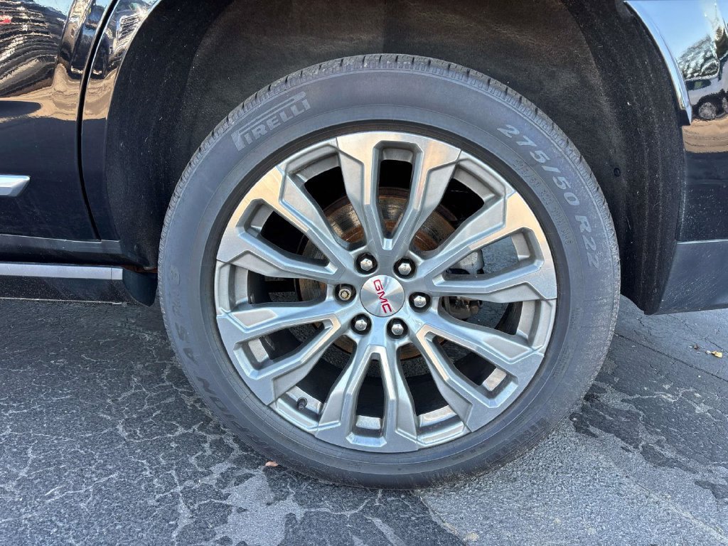Used 2021 GMC Yukon Denali AWD/4WD image 6