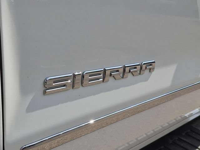 Used 2018 GMC Sierra 1500 SLT AWD/4WD image 29