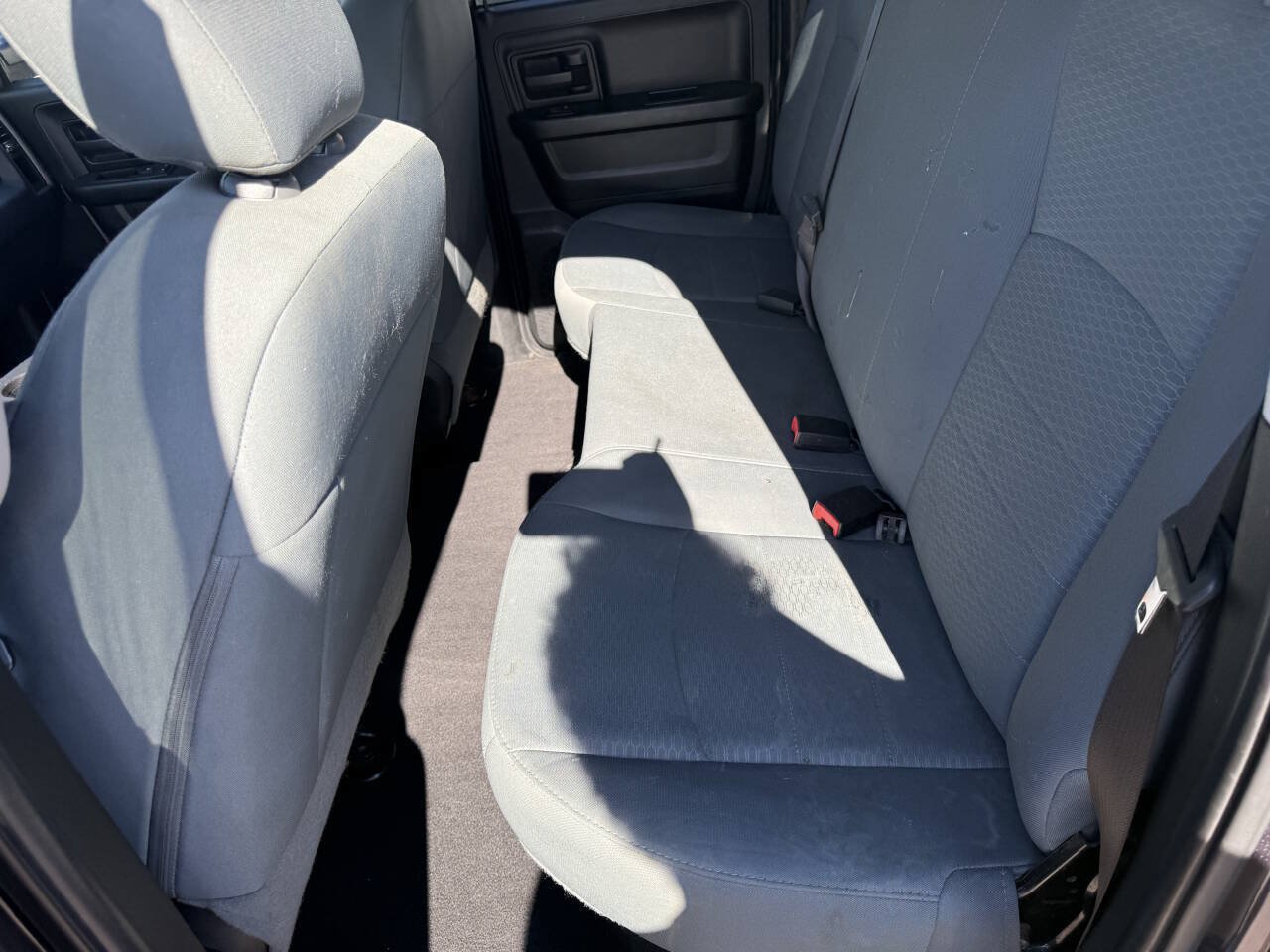 Used 2017 RAM 1500 Express AWD/4WD image 19