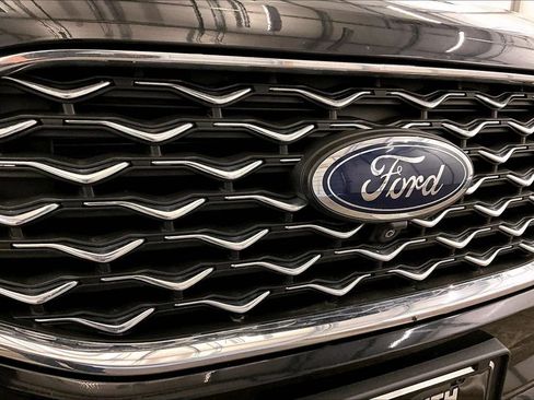 Used 2020 Ford Edge Titanium w/ Equipment Group 301A image 29