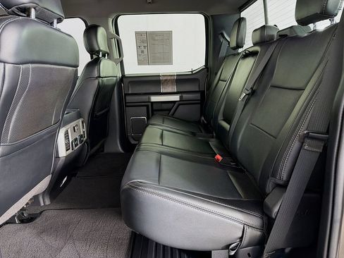 Used 2019 Ford F250 Lariat w/ Lariat Ultimate Package RWD image 33