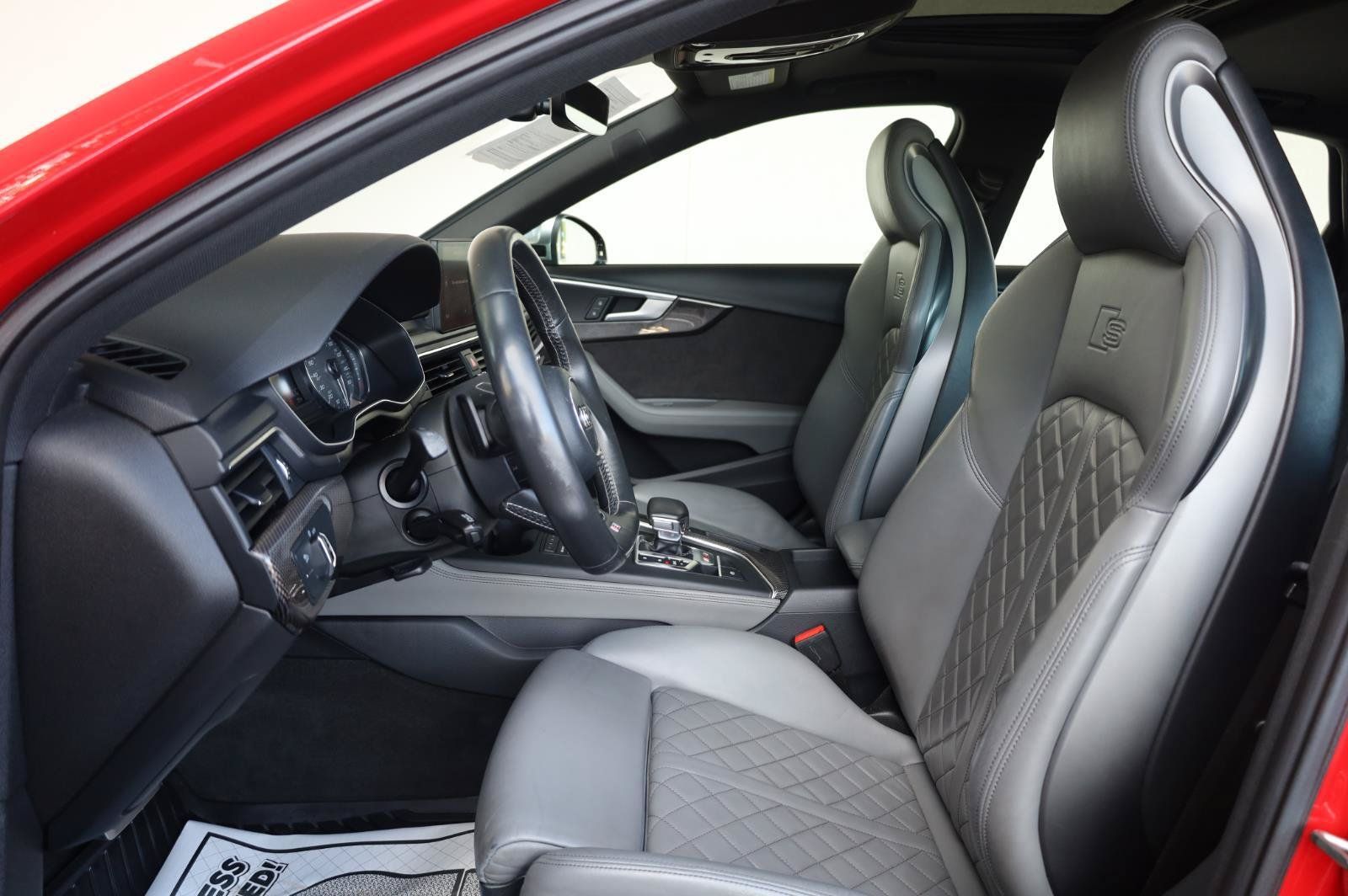Used 2018 Audi S4 Premium Plus w/ S Sport Package AWD/4WD image 18