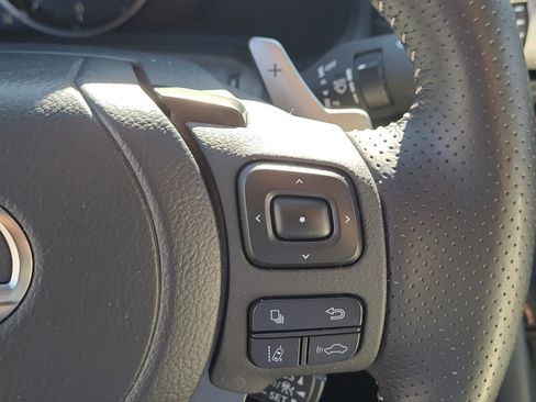 Used 2022 Lexus IS 350 F Sport image 25