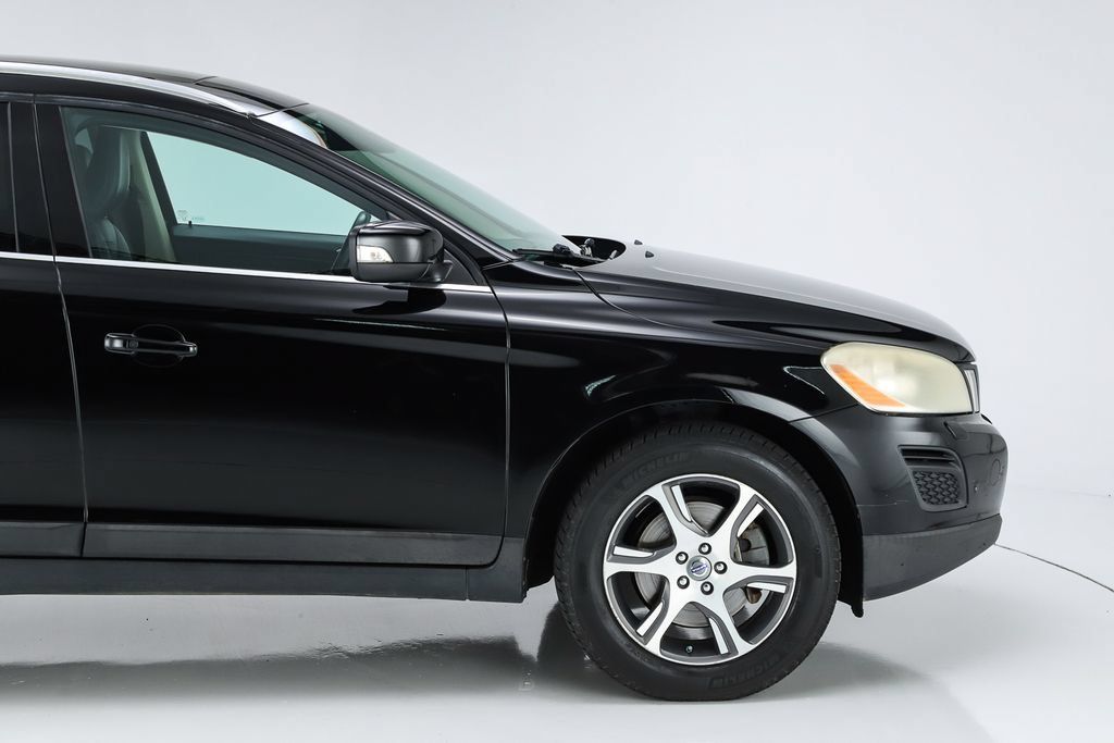 Used 2013 Volvo XC60 T6 AWD/4WD image 12