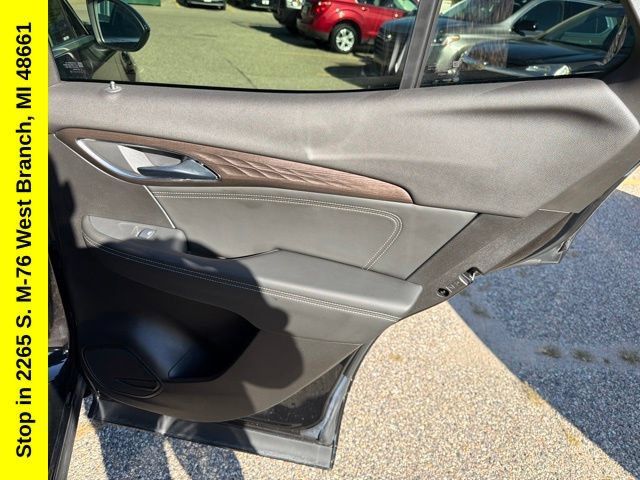 Used 2023 Buick Envision Avenir AWD/4WD image 24