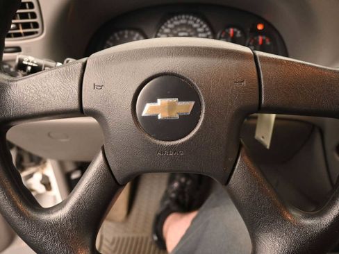 Used 2008 Chevrolet TrailBlazer 4WD image 32