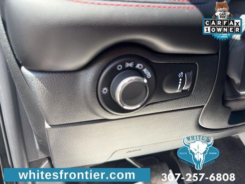 Used 2024 Dodge Durango GT AWD/4WD image 13