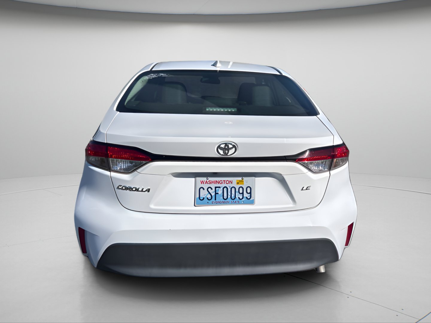 Used 2025 Toyota Corolla LE FWD image 8