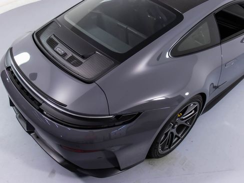 Used 2026 Porsche 911 GT3 RWD image 22