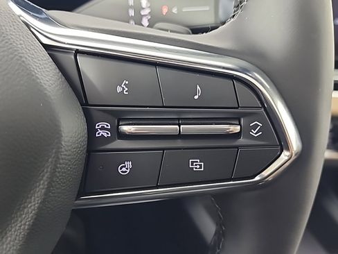 New 2026 Chevrolet Equinox ACTIV w/ Convenience Package III image 31