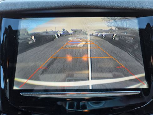 Used 2014 Cadillac SRX Luxury image 17