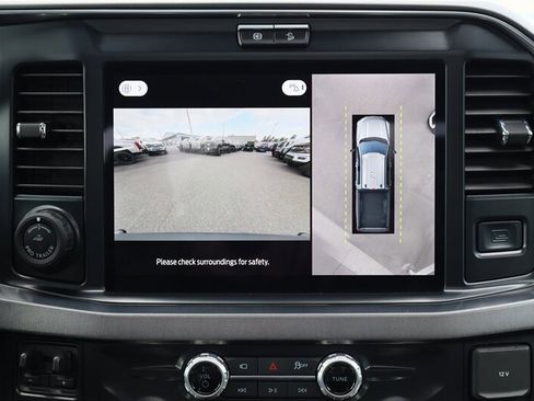 Used 2025 Ford F350 Platinum AWD/4WD image 25